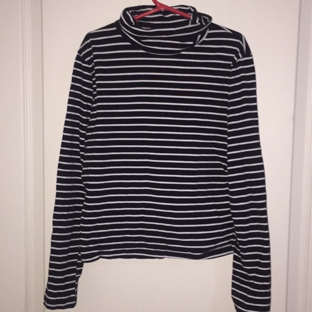 Striped Black and White TurtleNeck / Mock Neck